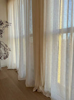 Charger l'image dans la galerie, Voile de lin naturel transparent, couleur blanc noix de coco - 1 panneau
