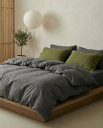 Load image into Gallery viewer, Hunting green linen pillow cases (x2)
