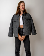 Load image into Gallery viewer, Quilted linen jacket in Graphite
