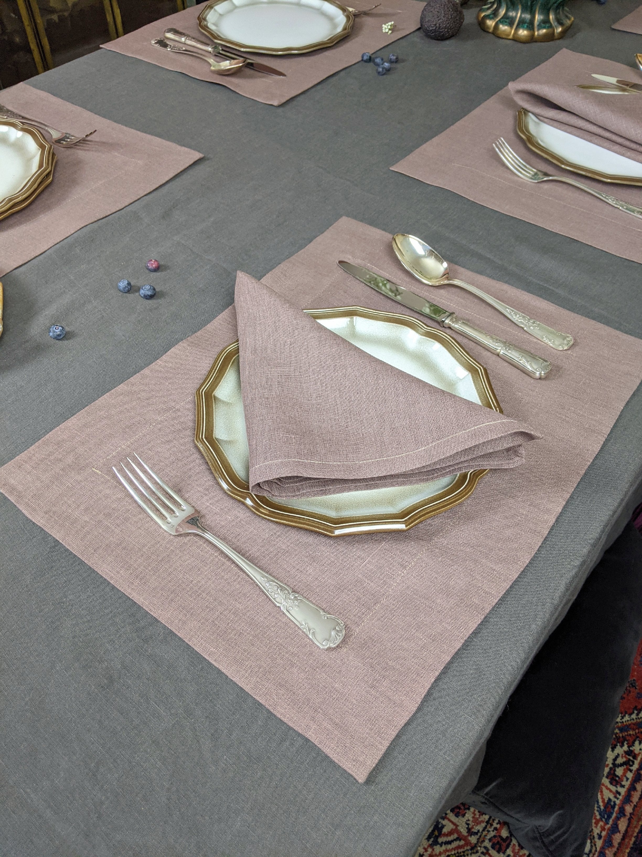 Linen table placemats - multiple colours