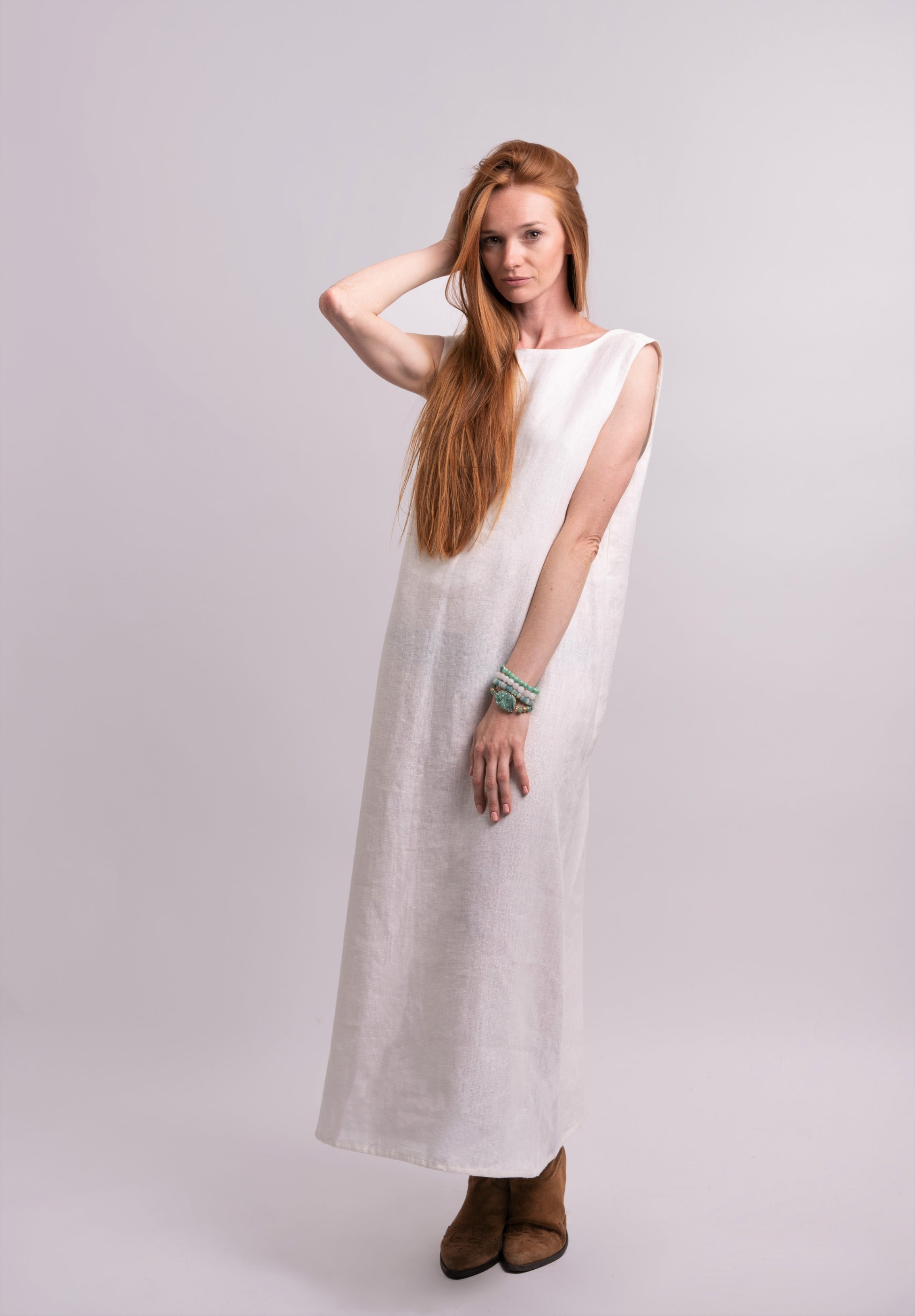 100% Linen Off-White Dress – Classic Free Style with Open Back